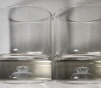 Crown Royal High Ball Whiskey Tumblers Etched 3D 8 Fl Oz Heavy Glasses Set Of 2