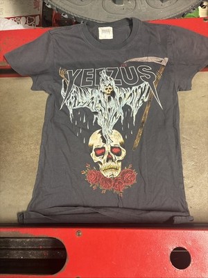 Size Medium - Yeezus Tour Shirt Kanye West 2014 SUPER RARE 