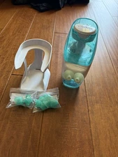 Navage Nasal System cleaner with storage candy and extra three sets of new noses