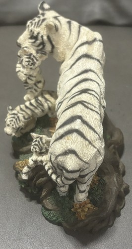 Livingstone White Tiger Family Endanger 1995 New W/ Cubs Figure Detailed - Picture 6 of 11