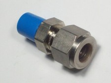 1 - Swagelok Stainless Steel Union, 3/8" OD Tube x 1/4" AN JIC , SS-600-6-4AN