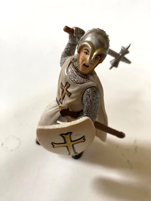 Schleich World of Knights: White Crusade Knight w/ Axe, Set #70036