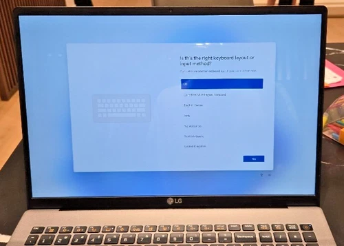 LG Gram 17Z90N 17" Laptop – i7-1065G7 1.5GHz, 16GB RAM, 512GB SSD