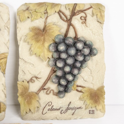Vintage Cheri Blum Pair of 3D Wine Grapes Wall Plaques + One Floral 4.5 x 6 - Picture 3 of 9