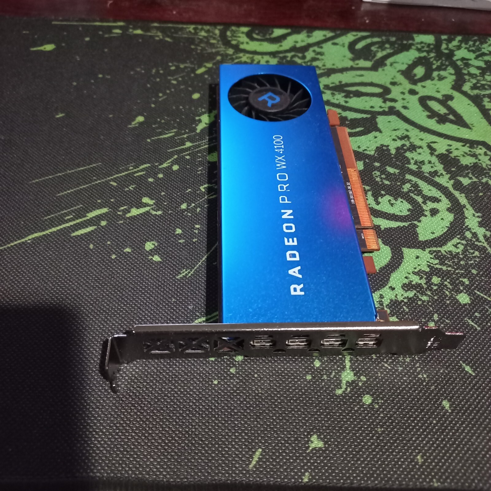 AMD Radeon Pro WX 4100 4GB GDDR5 128Bit Video Graphics Card Mini