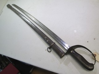 RUSSO JAPANESE CAVALRY SWORD MATCHING NUMBERS ON BLADE AND SCABBARD #L8
