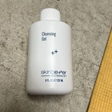 Skinbetter Science Cleansing Gel 8 fl oz 237 ML