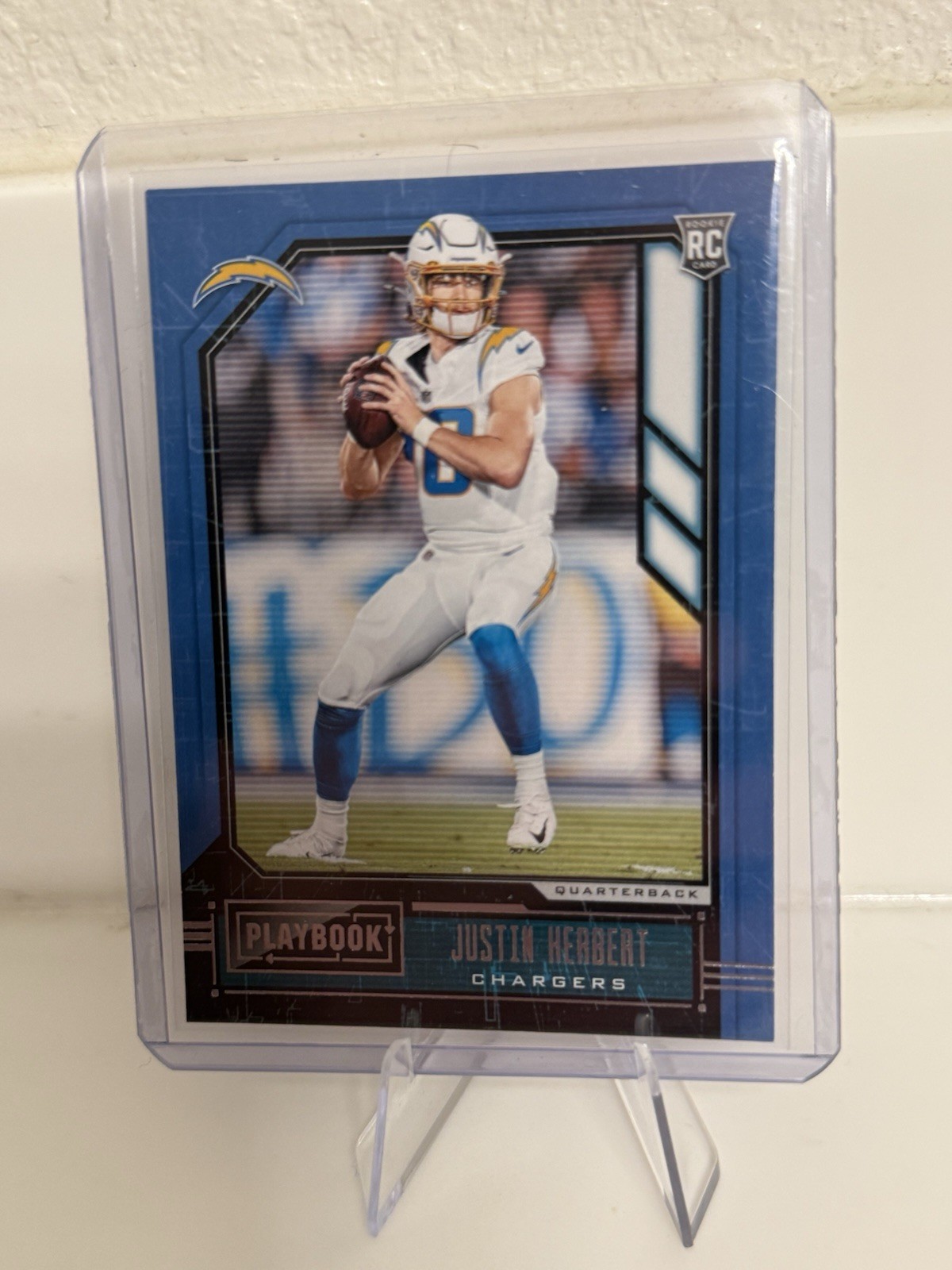 2020 Panini Playbook - Rookies Justin Herbert #103 (RC) Chargers