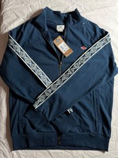 Umbro Men  s Track Jacket Navy Blue Full Zip Diamond Tape Size Medium NWT