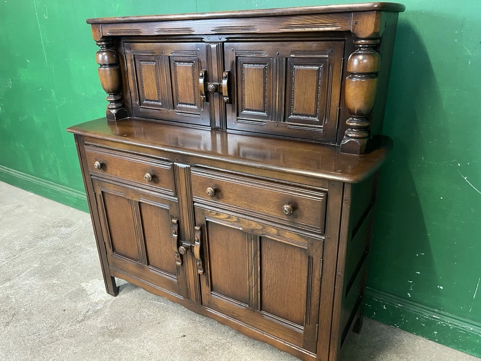 ERCOL COURT CUPBOARD BUFFET SIDEBOARD DARK FINISH BLUE LABEL ELM - Image 3 of 4