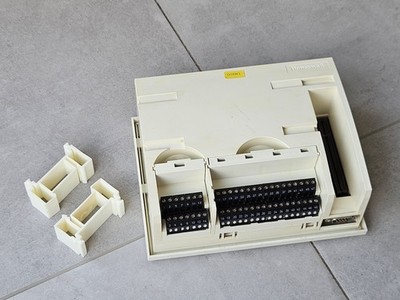 Honeywell XL50 RS2-FTC programmable controller 24V
