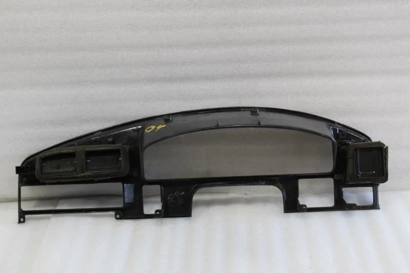 1992 1993 1994 SUBARU LEGACY SPEEDOMETER BEZEL DASH TRIM AIR VENTS *MINOR DAMAGE - Image 4 of 4