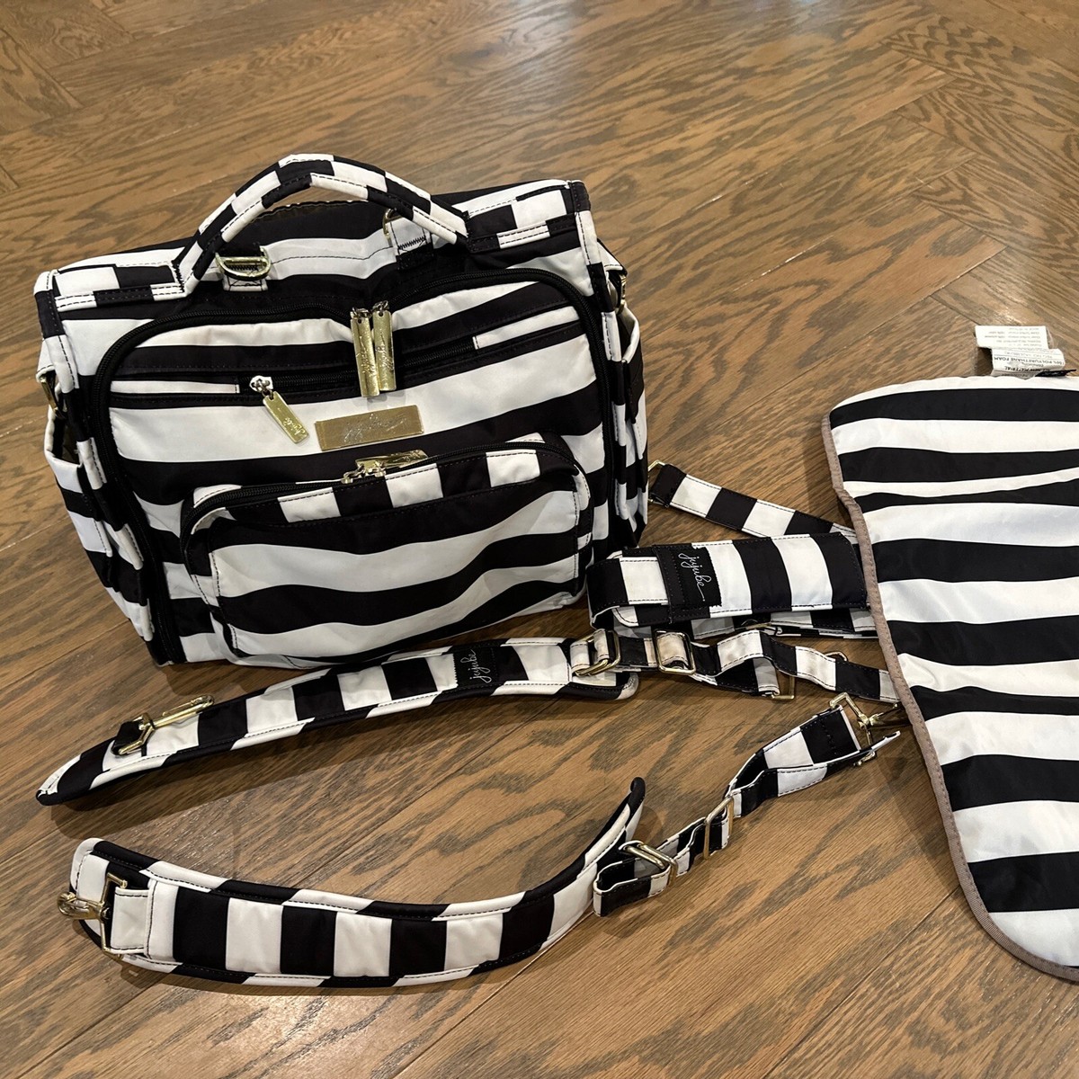 Chromatics Olive Jujube Bff Australia Ju-Ju-Be The First Lady