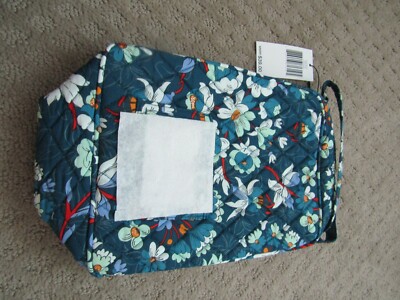 New Vera Bradley in blue FLORAL BURSTS Lunch Bunch Lighten Up