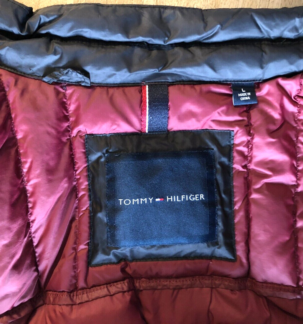 Tommy Hilfiger Black Zip Front Down Puffer Jacket - Size Large