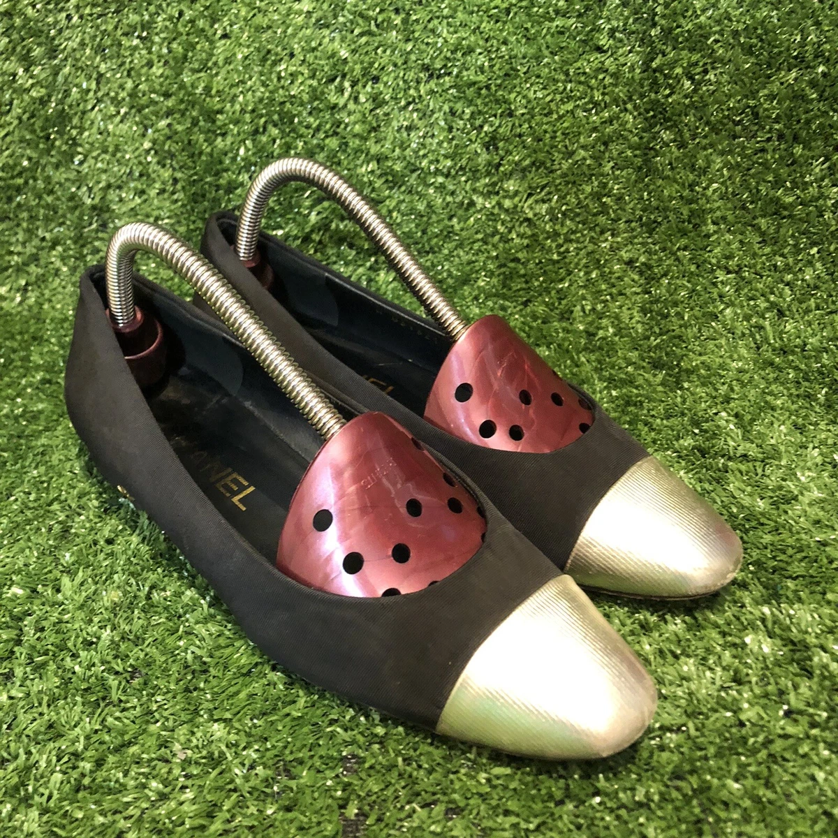 Cap toe shop flats chanel