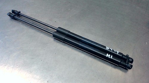 Gasdruckdämpfer L+R 8200385560 Renault Twingo 1.2 LEV 16V 75 N 2011