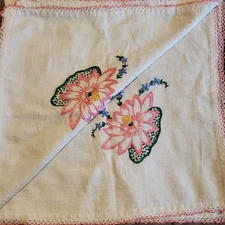 Vintage Handmade Embroidery Linen Table Cloth 34x34 Inch Pink Flower