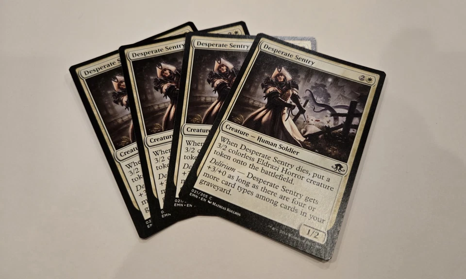 MtG Four (4) x Desperate Sentry EMN 021 Eldritch Moon Playset - Magic - Image 2 of 2