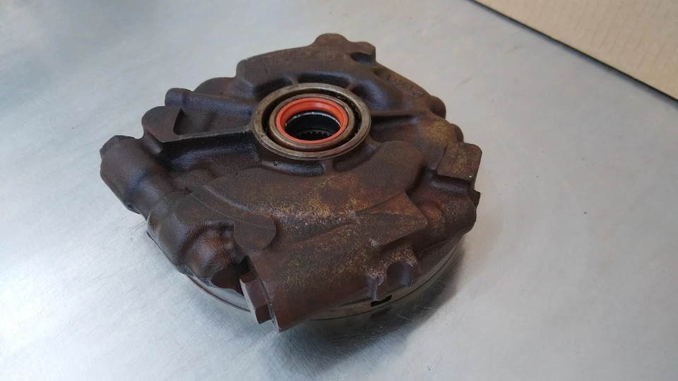 Oldsmobile F85 Cutlass Jetfire 215 V8 Transmission Front Pump Assy.  1961 - 63 - Image 2 of 4