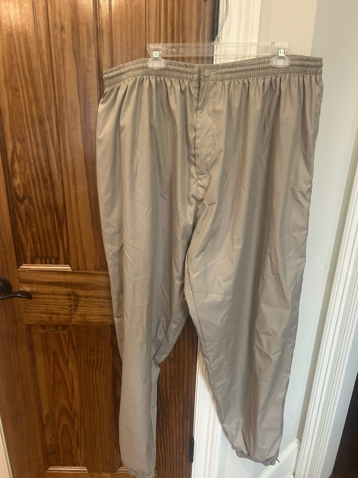 Etonic Golf Pants Mens Size 3XL Beige Waterproof Rain Pant Zip Legs. NWOT