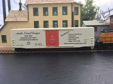 Accurail Custom HO  1:87  50' Plug Door Audio-Visual Designs Boxcar Kit Only