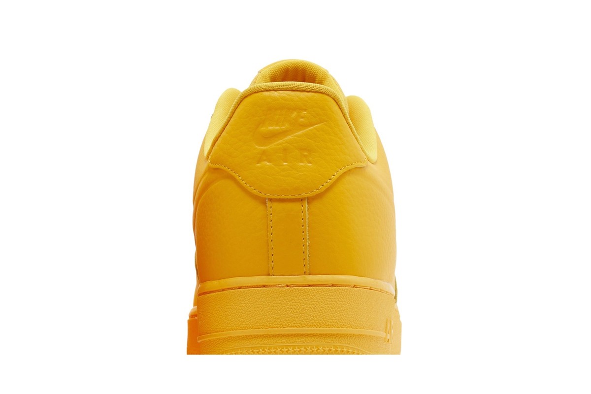 新品 AIR FORCE 1 07 PRO-TECH WP 黄 31cm AIR FORCE 1 '07 PRO-TECH WP イエロー エアフォース1