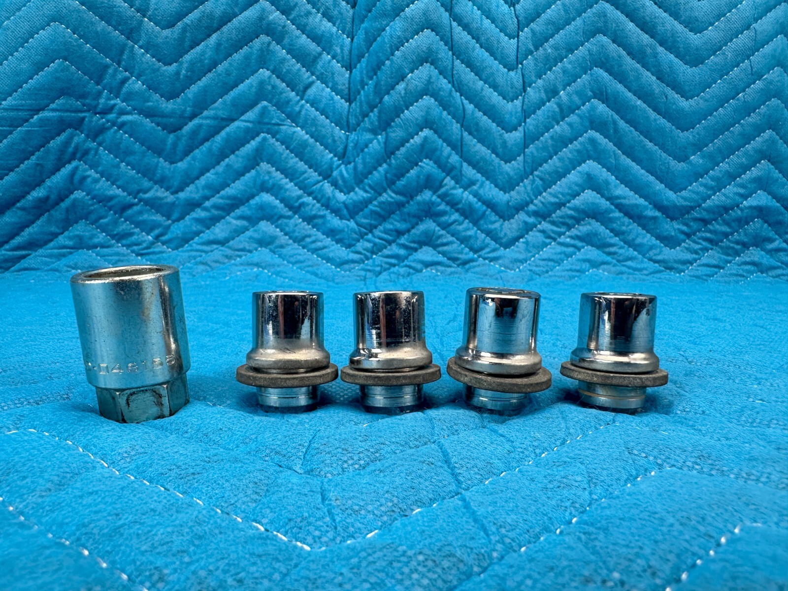 Lexus ES350 Wheel Lock Locking Lug Nut 5pc Set 2014 OEM eBay