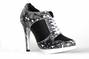 black bandana platform heels
