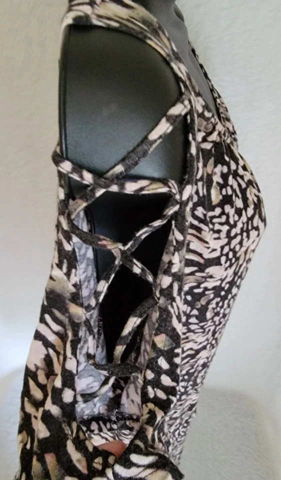 Jennifer Lopez Womens Shirt Top Blouse Size 1X Black Tan - Image 3 of 4