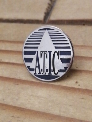 Pin's Pins Pin Emaille 3 Firma Hersteller Boje aufblasbares Produkt ''ATIC'' 