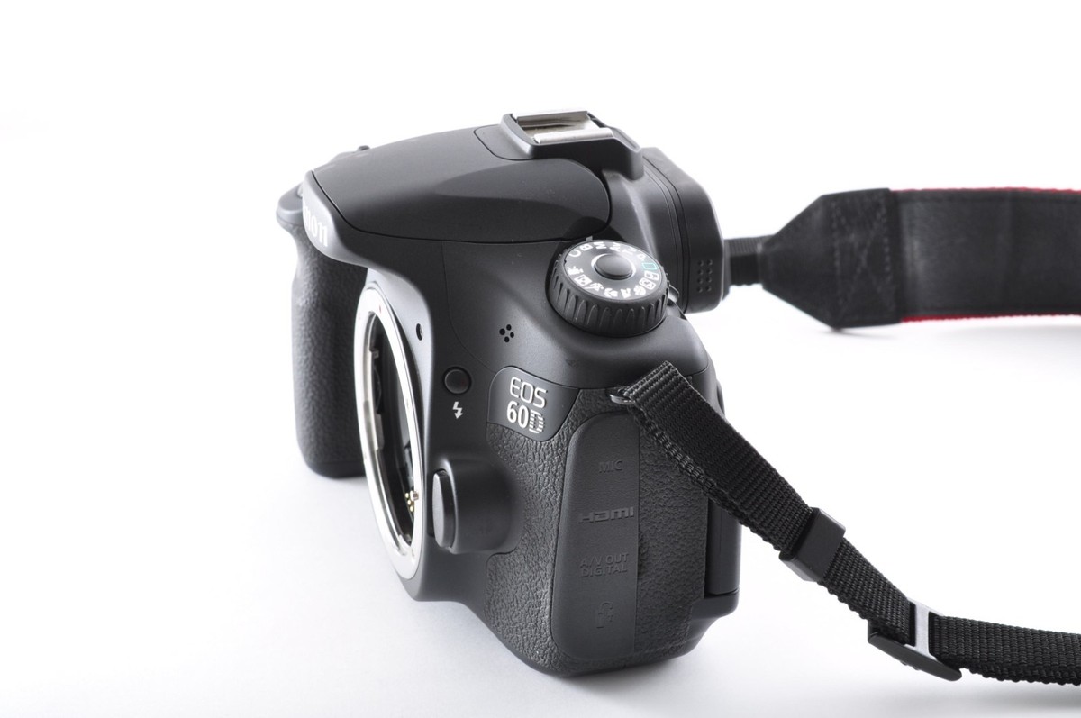 Canon EOS 60D/EF-S 18-55 1:3.5-5.6 IS 良品 Canon EOS 60D Digital SLR Camera w/EF-S 18-135mm IS & 55-250mm