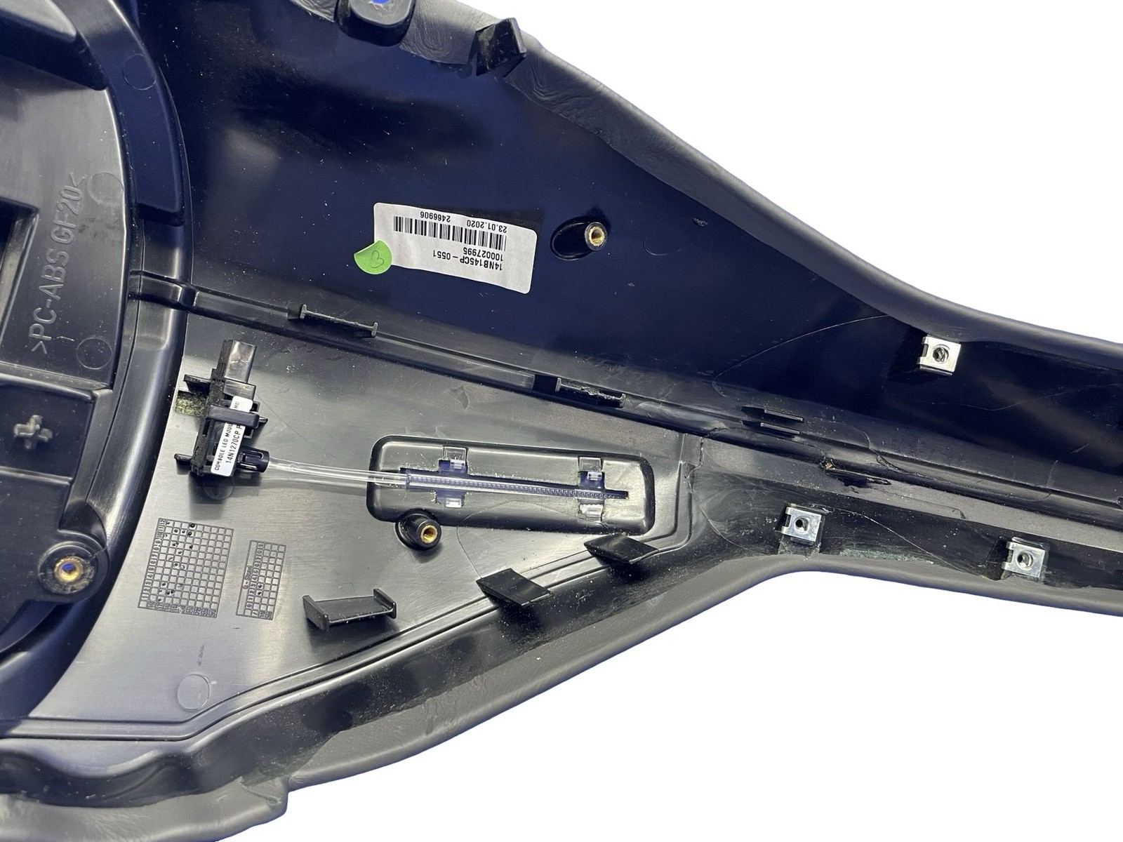 2018-2023 MCLAREN 720S FRONT RIGHT CENTER CONSOLE TRIM PANEL 14N0904CP *INDENTS*