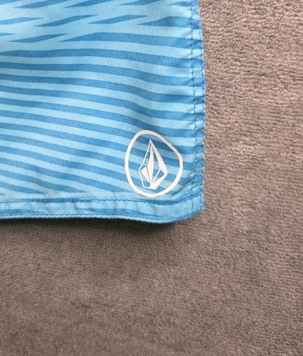 Volcom Board Shorts Men's 38 Flat Front Teal Blue Stripes 10" Rear Pocket - Picture 8 of 8
