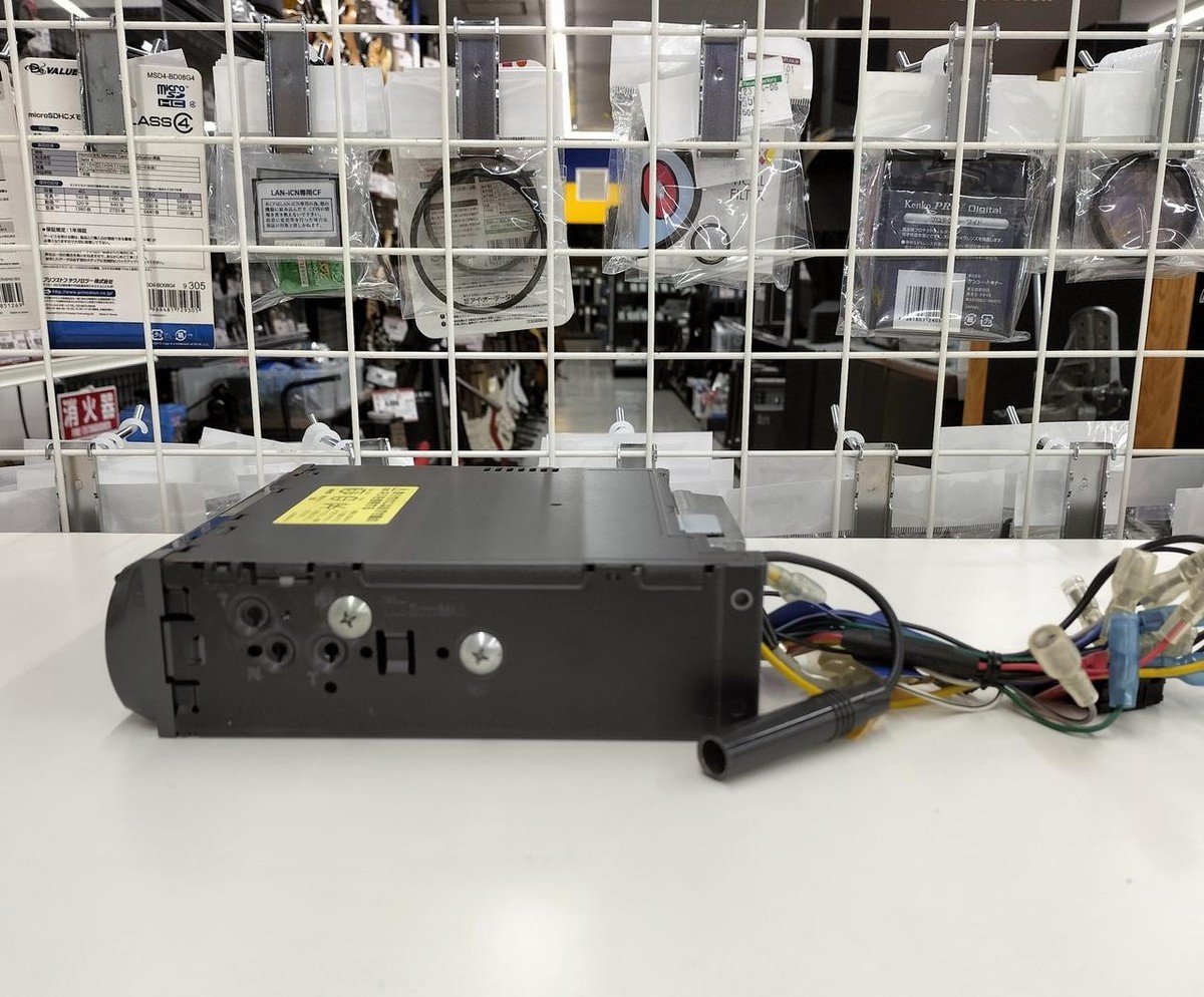 PIONEER Carrozzeria DVH-P520 | Car DVD CD Receiver Head Unit 1DIN