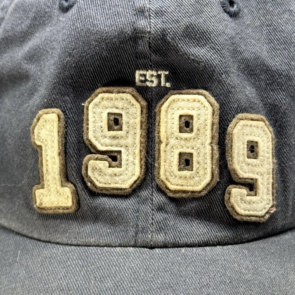 Gorra de béisbol The Children’s Place Youth Est 1989 talla 8-14 con correa ajustable Foto 3 de 4