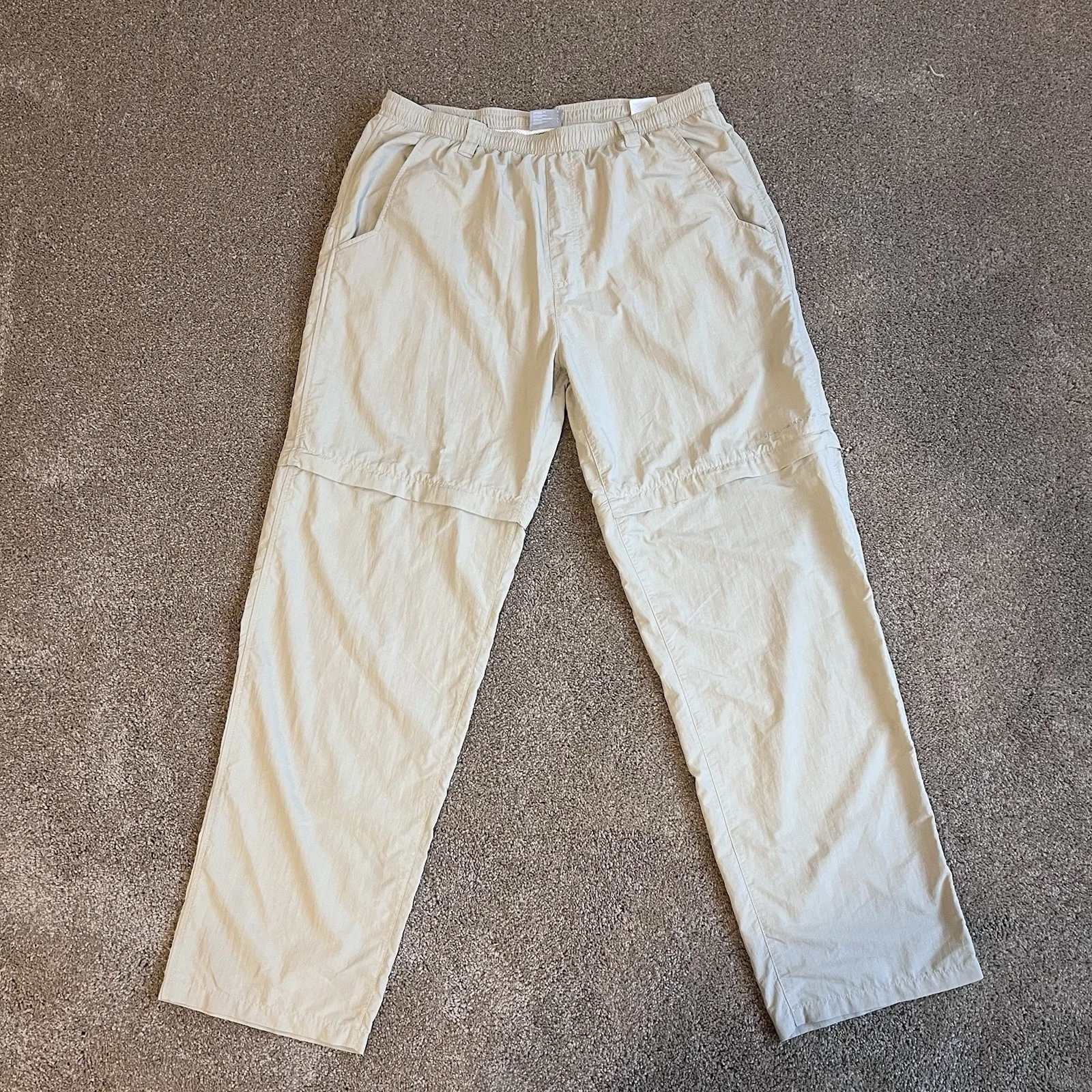 Columbia Omni Shade Convertible Pants Men L 32 Beige Zip Pockets Hiking Fishing