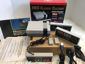 Nintendo Classic Edition NES Mini Game Console With controllers
