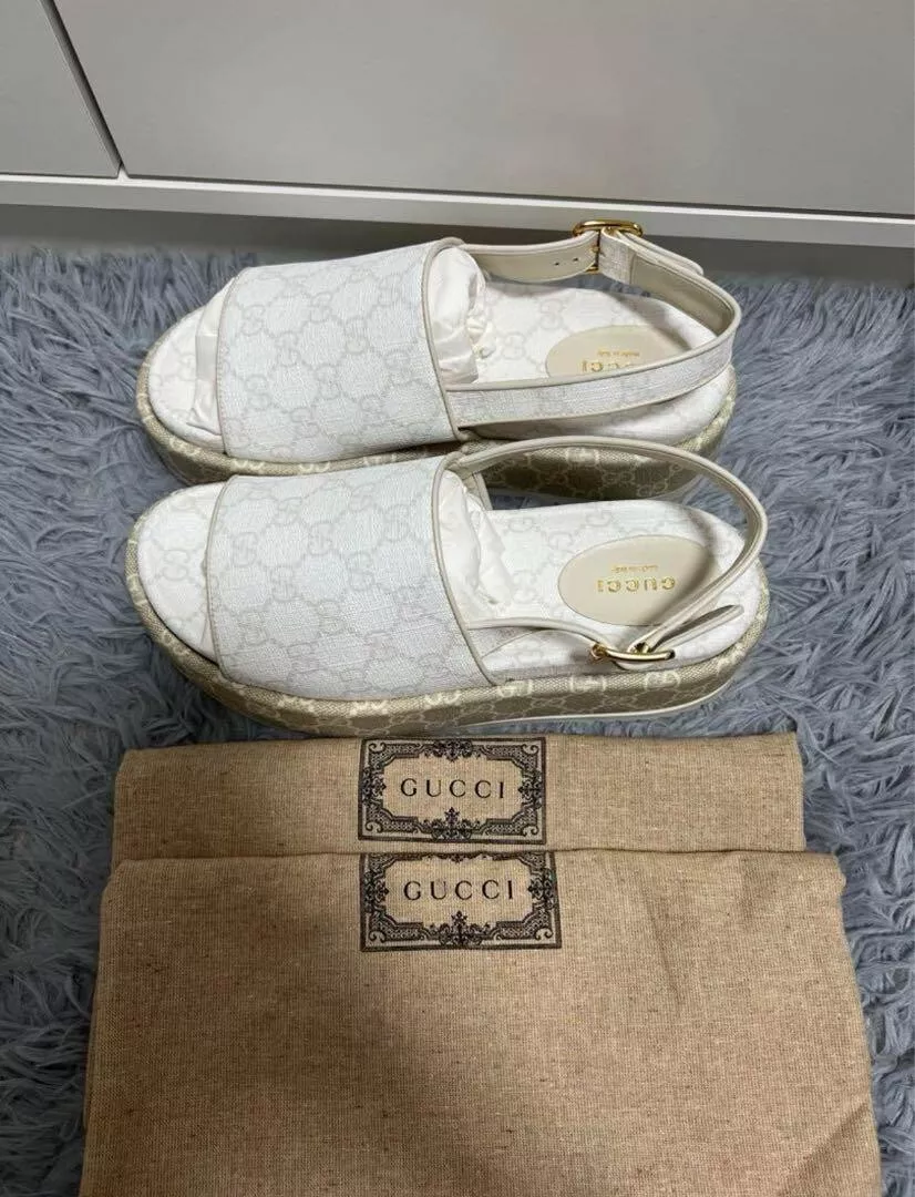 Sandales plateforme logo suprême GUCCI GG mules escarpins chaussures femmes EU 38 beige blanc