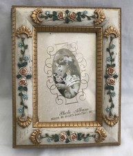 Photo album, Shudehill, holds 80 prints 4" x 6", retro-style, flower decor frame