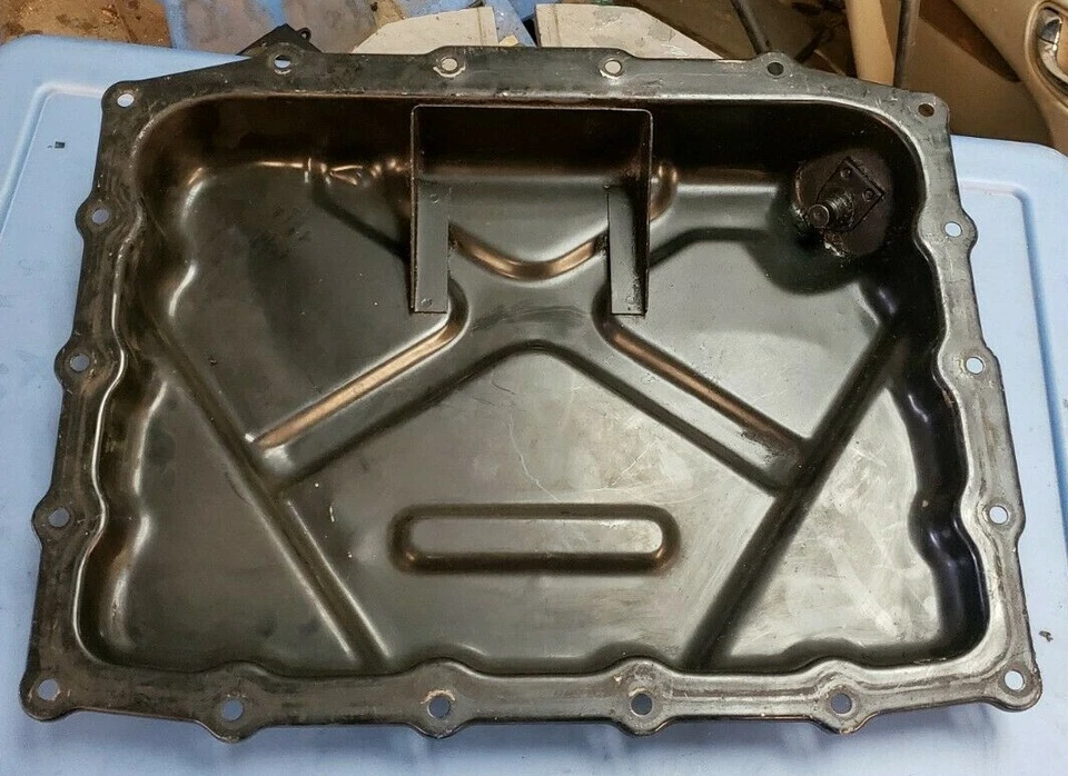 1998 1999 2000 01 2002 2003 JAGUAR XJ8 XJ8L VANDEN PLAS V8 4.0L ENGINE OIL PAN - Image 2 of 2