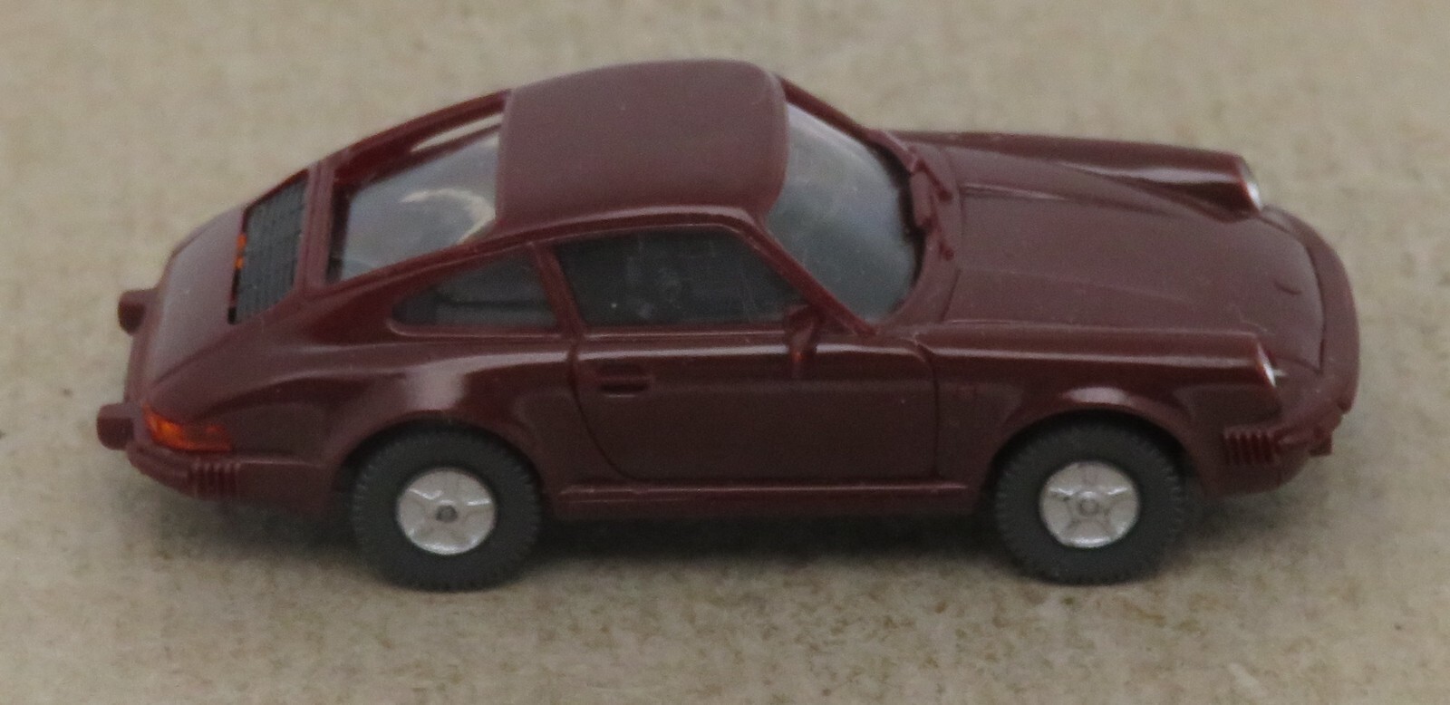 Picture 3 of 6