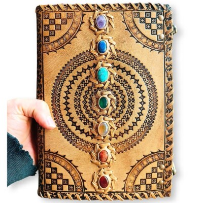Notizbuch Notizbuch Agenda Handarbeit aus Leder mit Stein GROSS 7 CHAKRA
