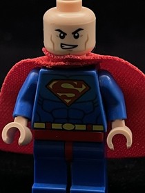 Lego Superman Minifigure sh0003a Darkseid Invasion 76028 Spongy Cape DC