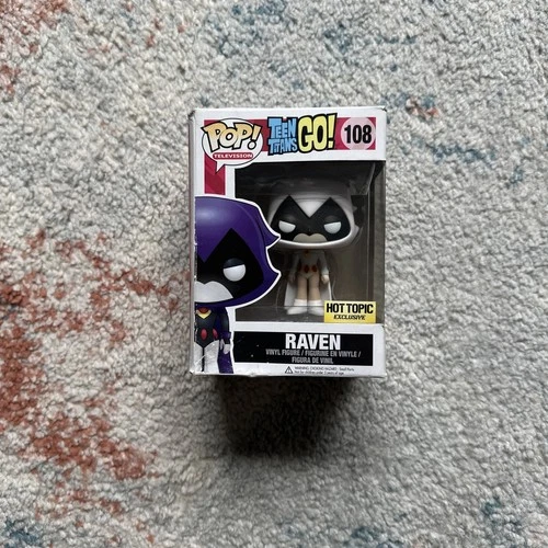 Funko Pop White Raven 108 White Hot Topic Exclusive Teen Titans Go Damaged Box