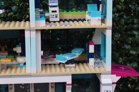 LEGO&reg; Friends 41318 Heartlake Hospital Incomplete! Built As Shown W/Instructions