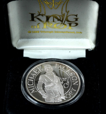 1996 Michael Jackson King of Pop 1oz Silver Round .999 HIStory