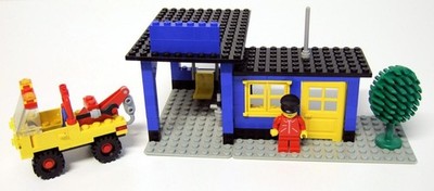 LEGO 6363 Classic Town Auto Service Station