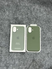 Original Silicone Phone Case with MagSafe For iPhone 17