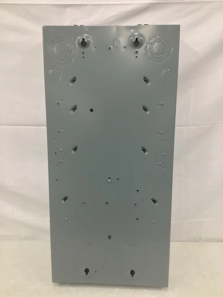 Square D QO130L200PQG  Qo Qwik-Grip Main Lug Load 30 spaces & circuits 200A New - Image 3 of 4